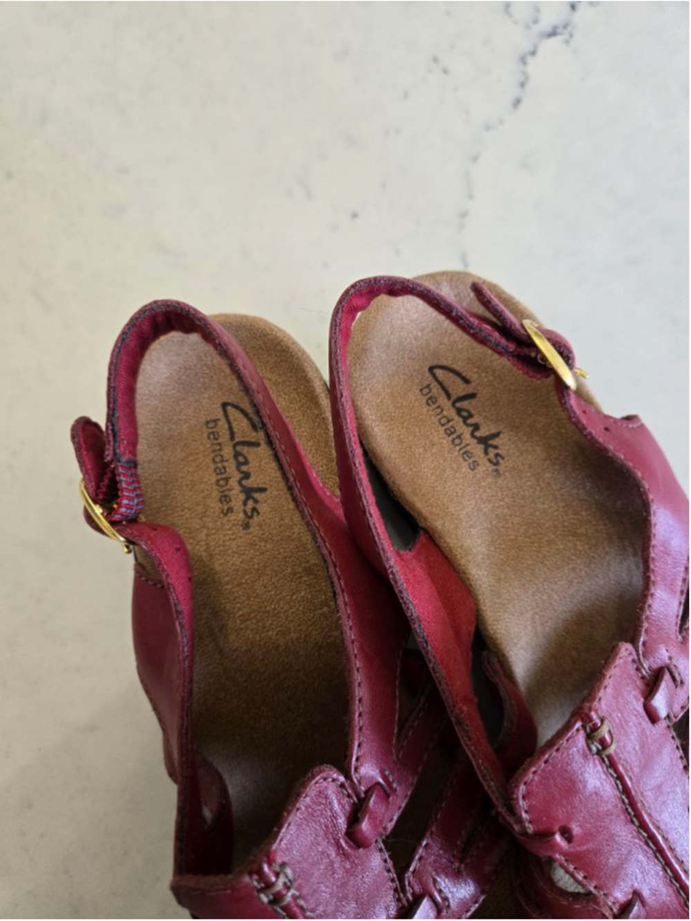 Clarks Red Leather Bendables Lexi Marigold Wedge Sandals Size 6.5 - Picture 12 of 12